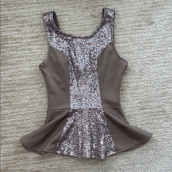 Charlotte Russe Tops - Charlotte Russe sparkly top